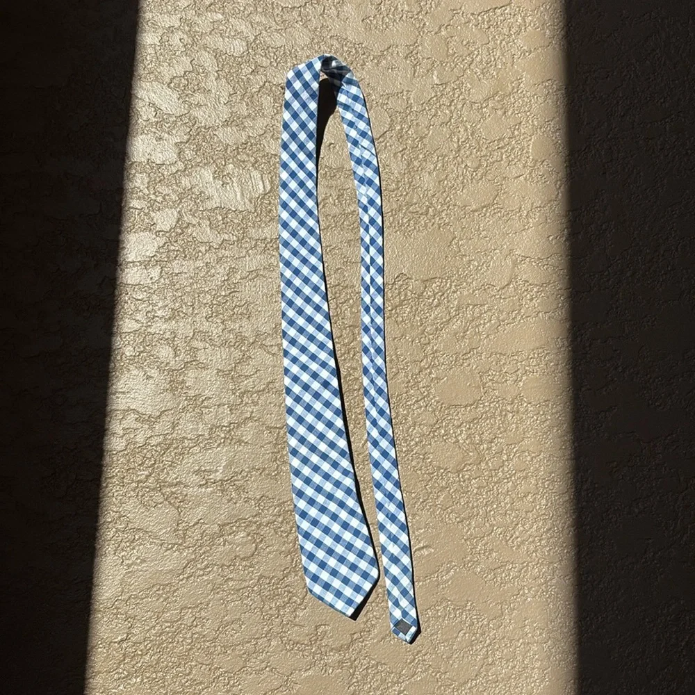 Blue and white gingham boys tie - 5T